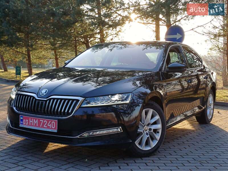 Skoda Superb 2021