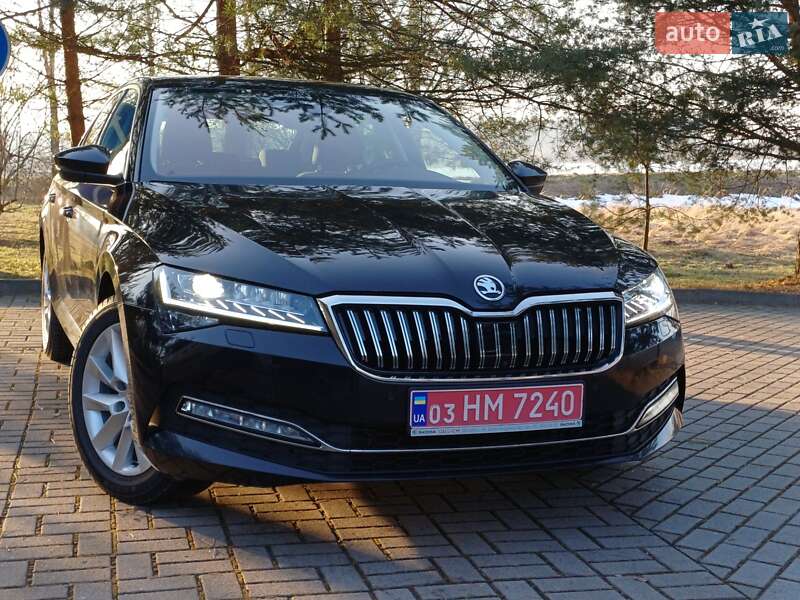 Skoda Superb 2021