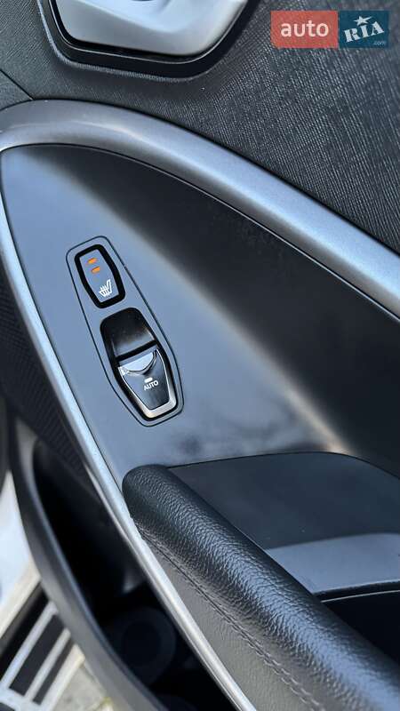 Hyundai Santa FE 2015