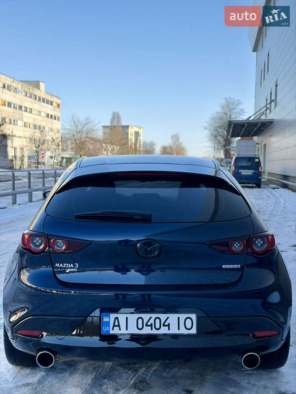 Mazda 3 2019