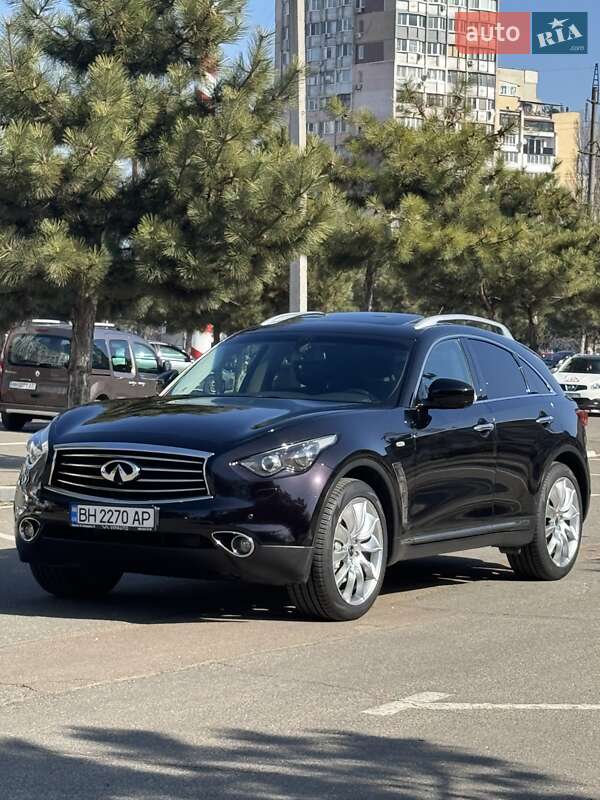 Infiniti-22