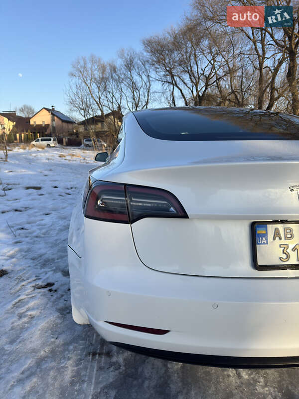 Tesla-4