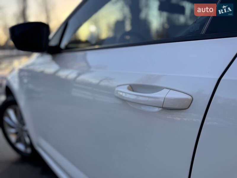 Skoda-8