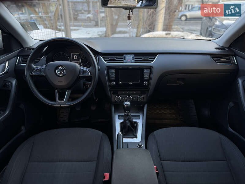 Skoda-2