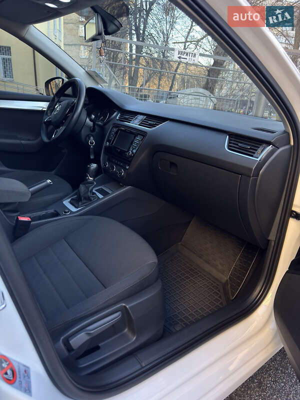 Skoda-18