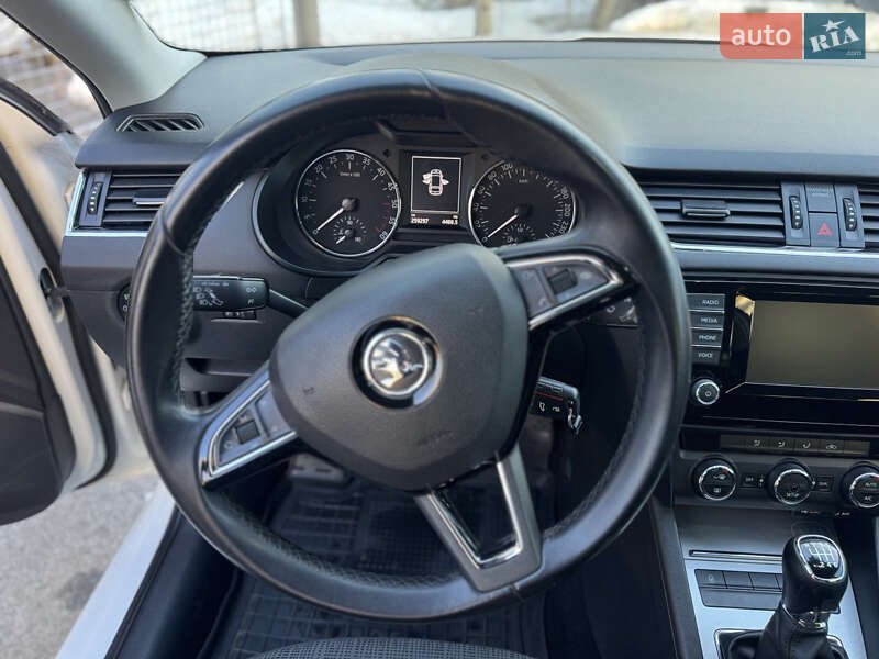 Skoda-61