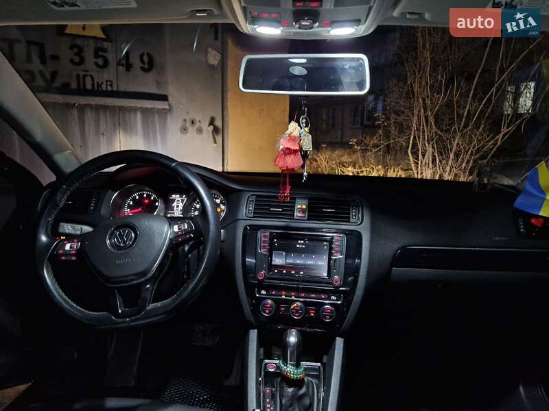 Volkswagen Jetta 2016