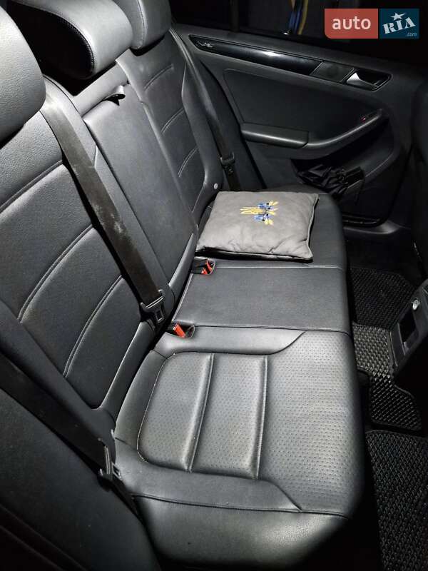 Volkswagen Jetta 2016