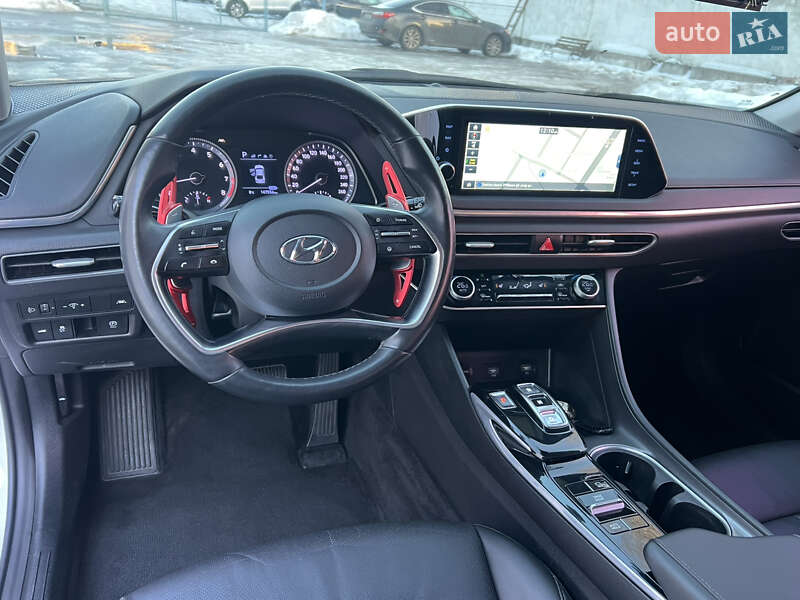Hyundai-2