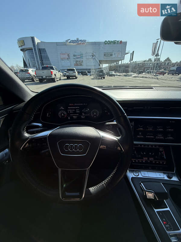 Audi-17