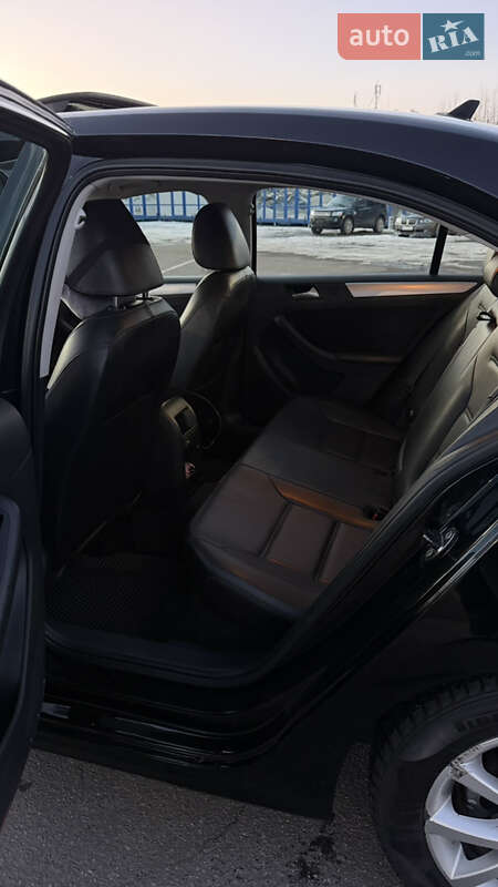 Volkswagen Jetta 2013