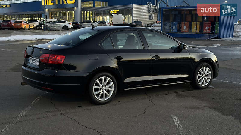 Volkswagen Jetta 2013