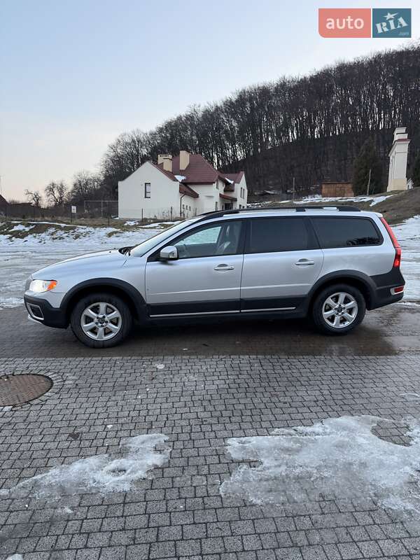 Volvo XC70 2011