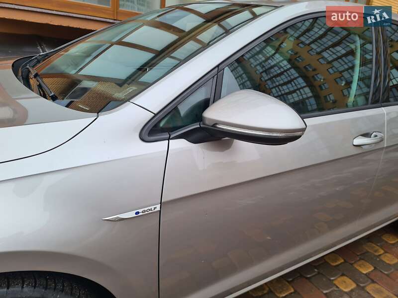 Volkswagen e-Golf 2018