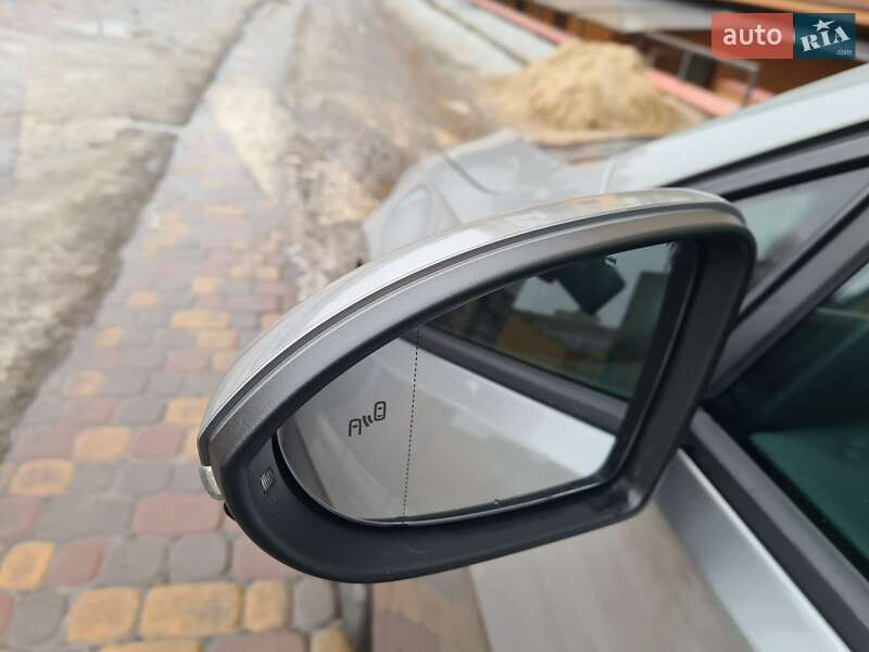 Volkswagen e-Golf 2018