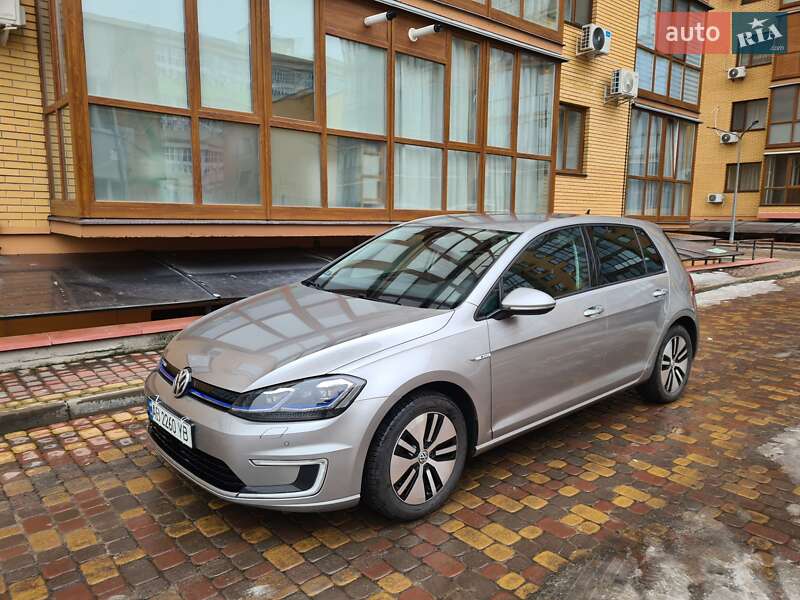 Volkswagen e-Golf 2018