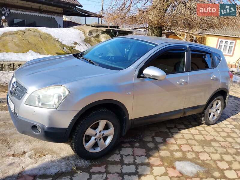 Nissan-2