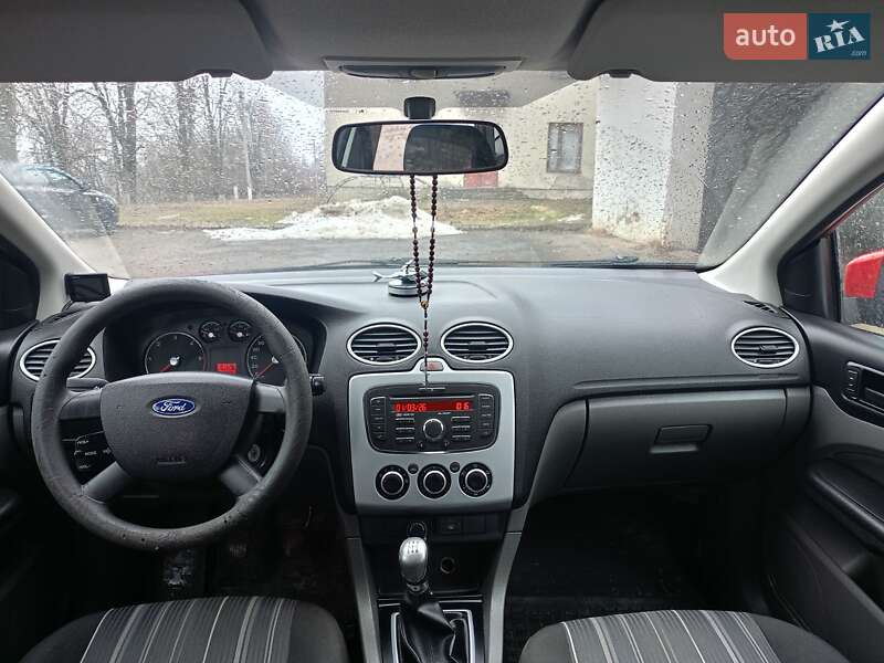 Ford Focus 2010