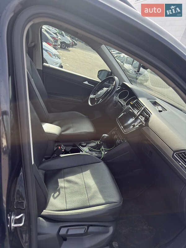 Volkswagen Tiguan 2019