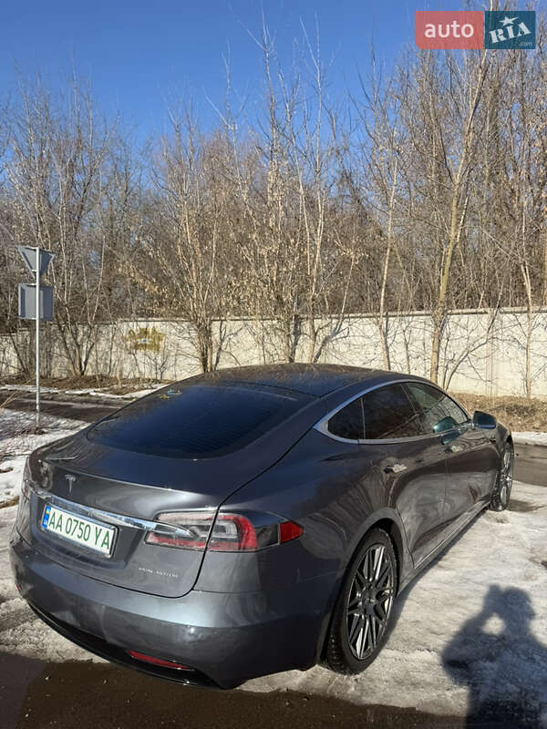 Tesla-17