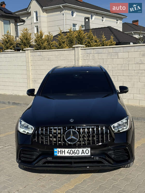 Mercedes-Benz GLC-Class 2021