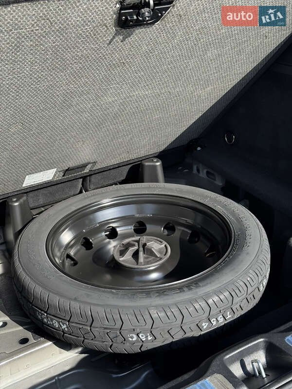 Mercedes-Benz GLC-Class 2021