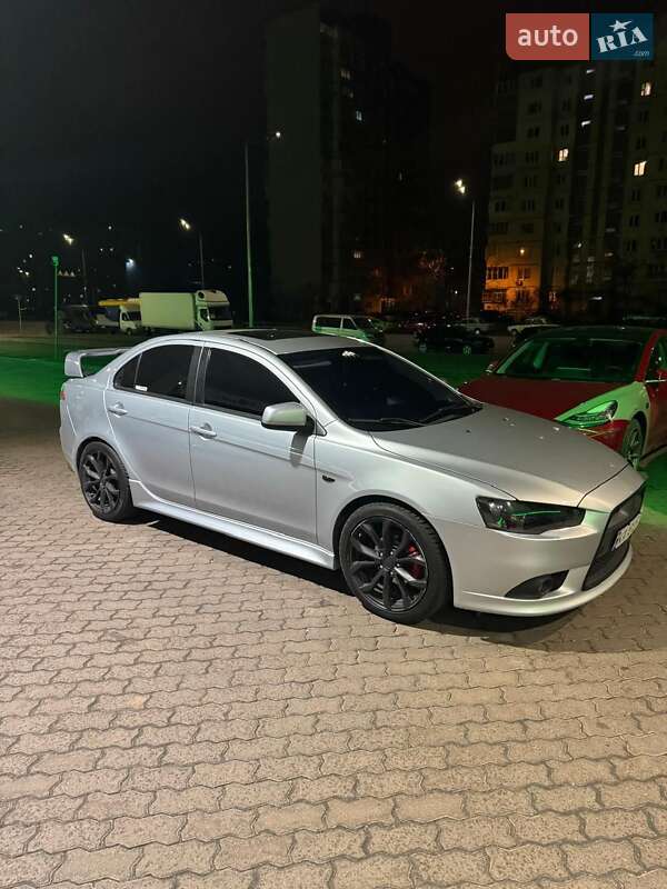 Mitsubishi-8