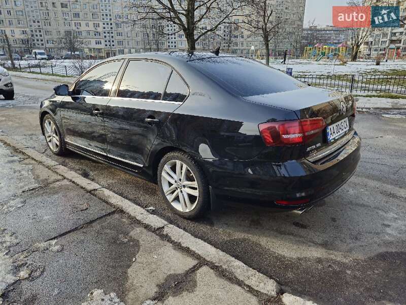 Volkswagen Jetta 2016