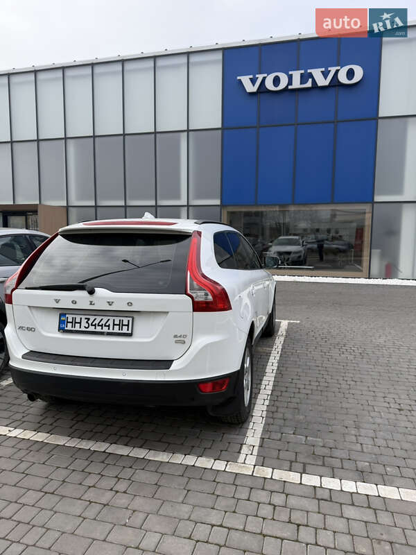 Volvo-25