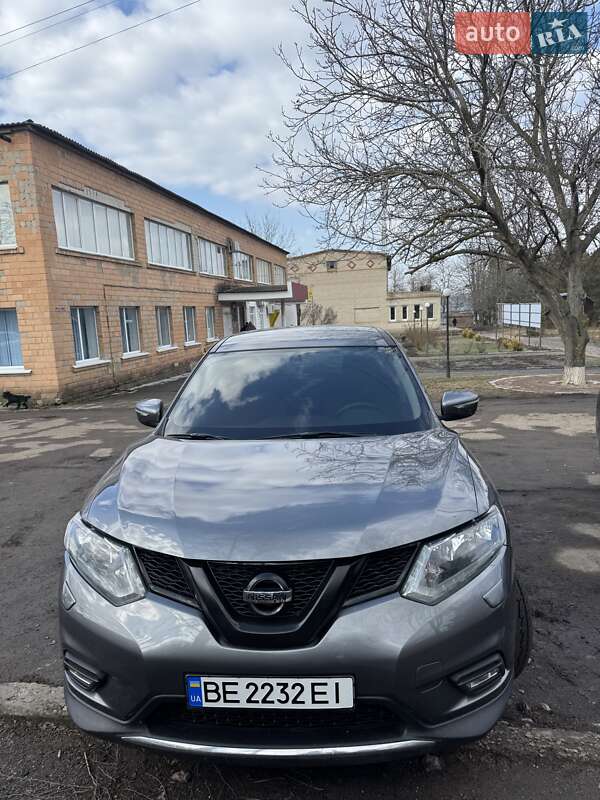 Nissan-23