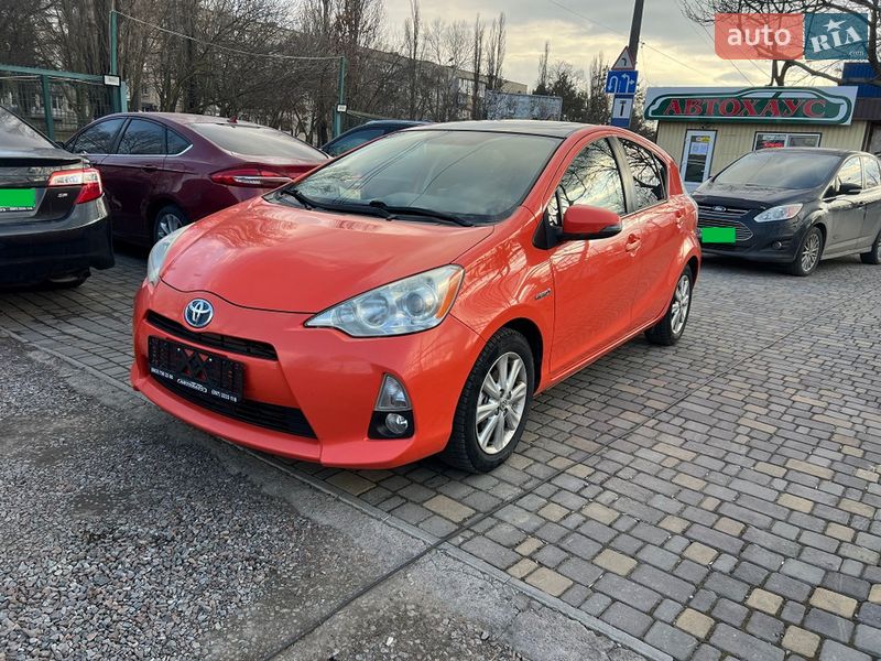 Toyota Prius C 2014