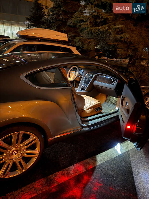 Bentley Continental GT 2016