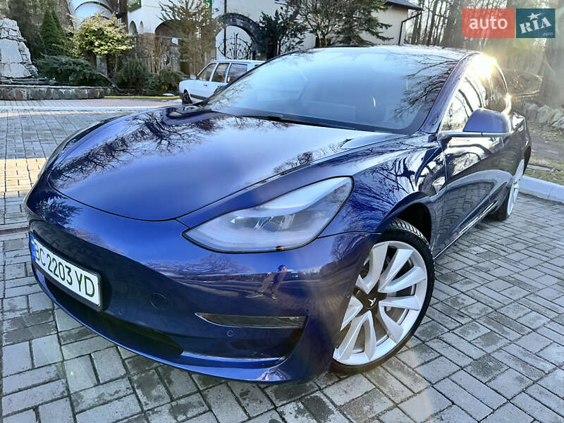 Tesla Model 3 2018