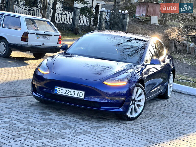 Tesla Model 3 2018