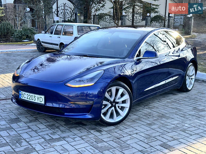 Tesla Model 3 2018