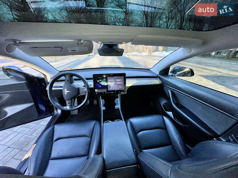 Tesla Model 3 2018