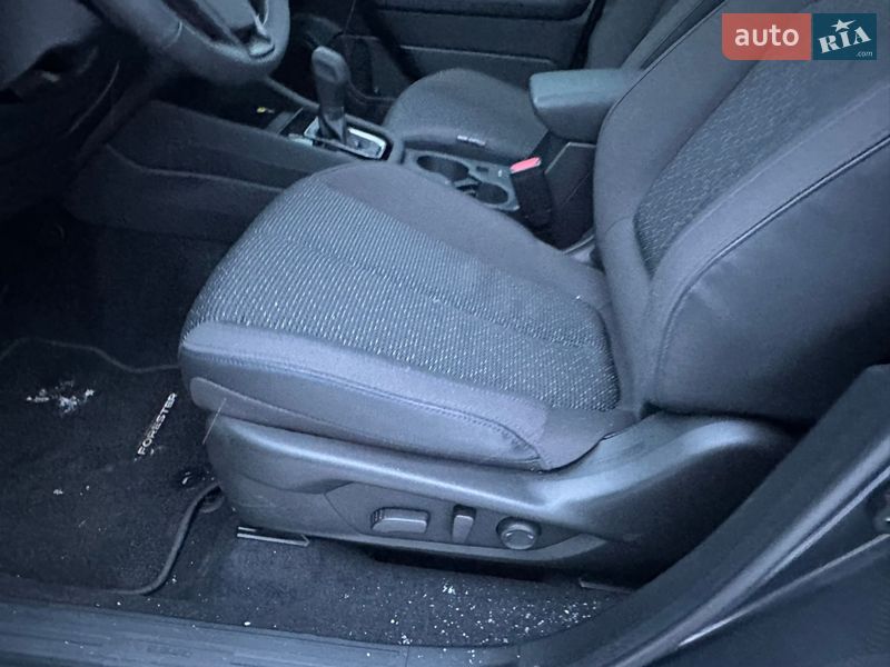 Subaru Forester 2025