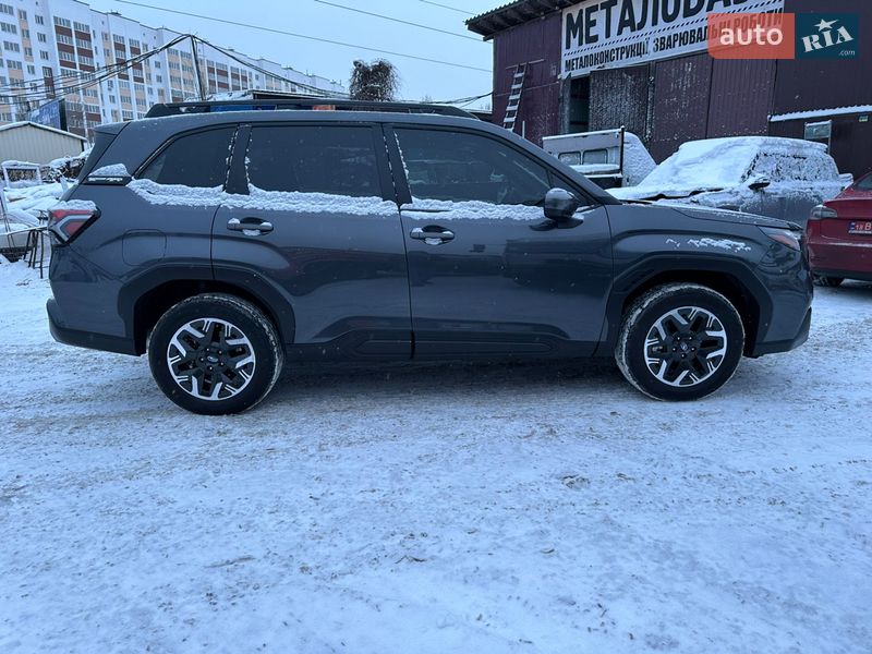 Subaru Forester 2025