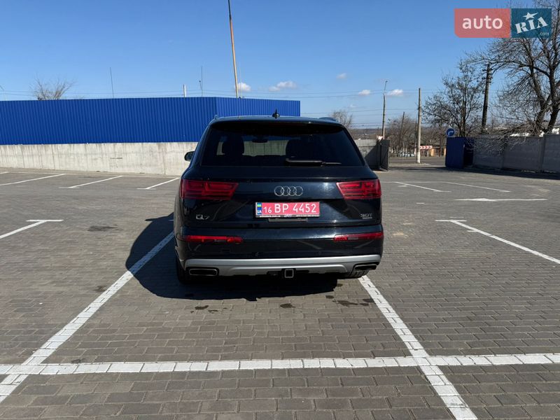 Audi Q7 2017