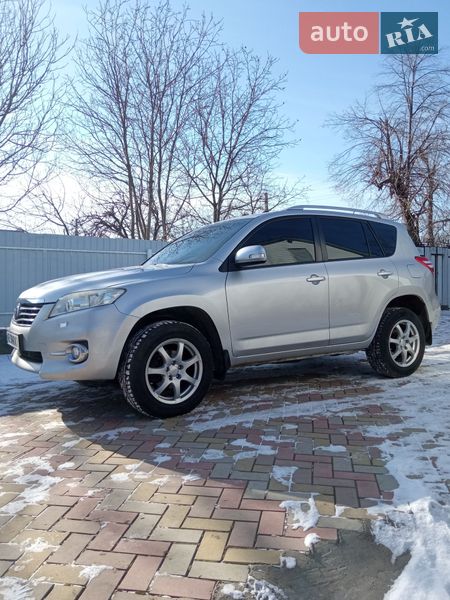 Toyota RAV4 2010