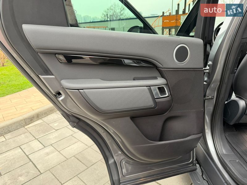 Land Rover Discovery 2017