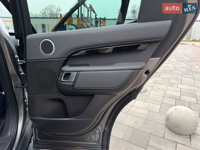 Land Rover Discovery 2017