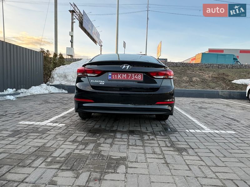 Hyundai Elantra 2018