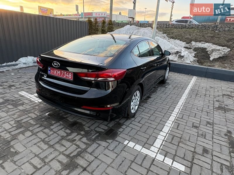 Hyundai Elantra 2018