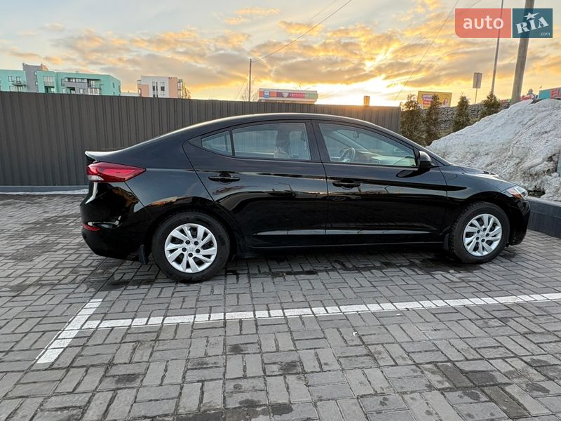 Hyundai Elantra 2018