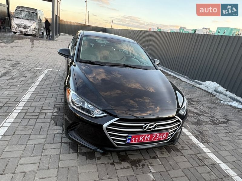 Hyundai Elantra 2018