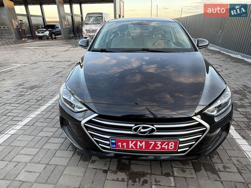 Hyundai Elantra 2018