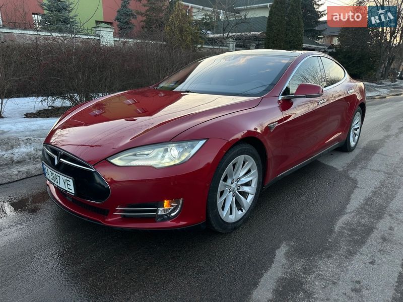 Tesla-3