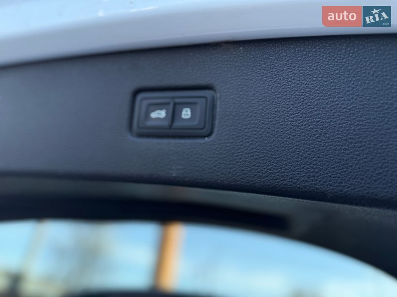 Audi-46
