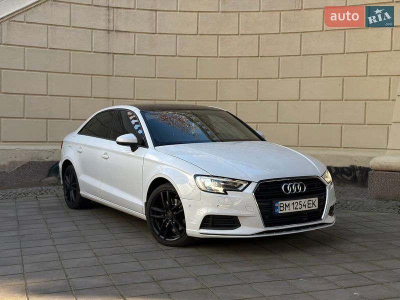 Audi-3